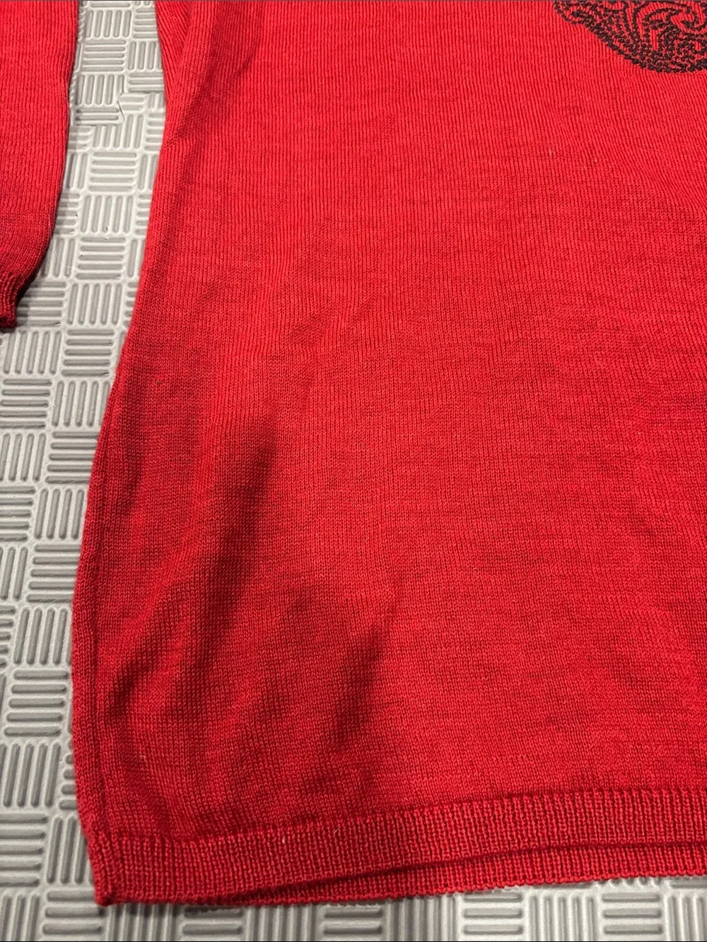 Skull 💀 Red Crewneck Three-Quarter Sleeve Length Sweater